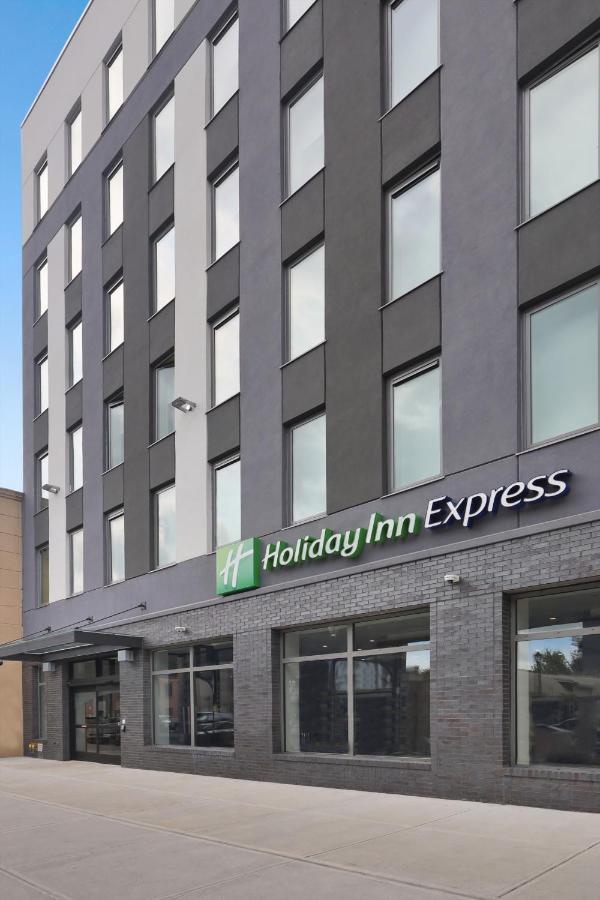 ניו יורק Holiday Inn Express - Brooklyn - Bushwick , An Ihg Hotel מראה חיצוני תמונה